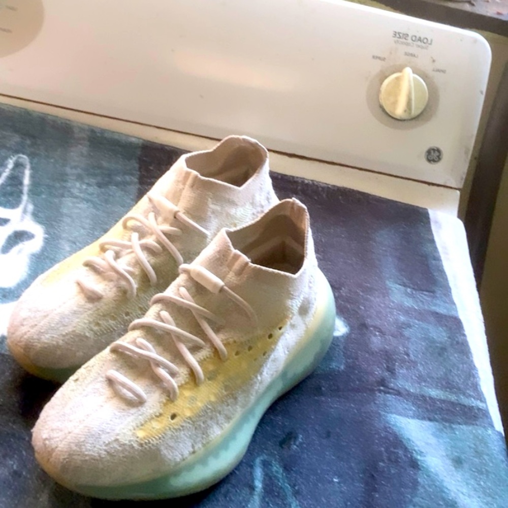 Yeezy 380 Alien Blue